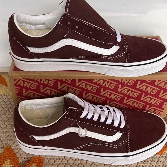 Vans WMNS Old SkoolColor Theory Bitter Chocolate VN0005UF7YOSneakers